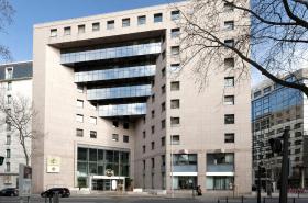 B&B HOTEL Lyon Centre Part-dieu Gambetta - photo 17