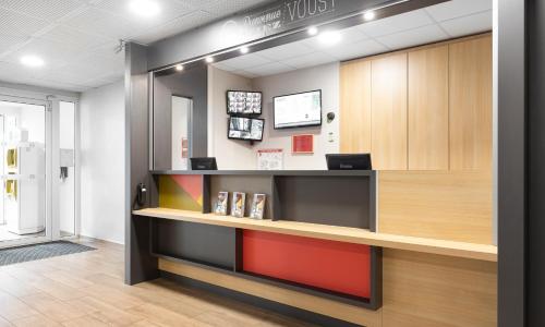 B&B HOTEL Lyon Centre Monplaisir - photo 2