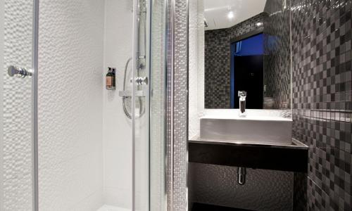 Hôtel des Savoies - photo 3