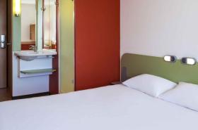 Ibis Budget Lyon Centre - Gare Part Dieu - photo 22