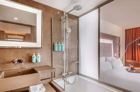 Novotel Lyon Centre-Confluence Bord de Saone - photo 13
