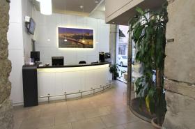 Best Western Lyon Saint-Antoine - photo 4