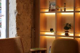 Best Western Lyon Saint-Antoine - photo 12