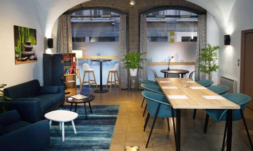 Best Western Lyon Saint-Antoine - photo 1