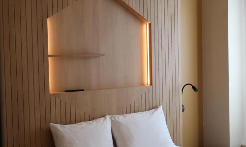 Best Western Lyon Saint-Antoine - photo 1