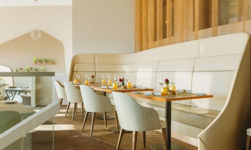 Radisson Blu Hotel - photo 2