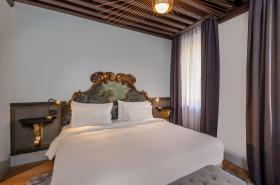 Cour des Loges - photo 9