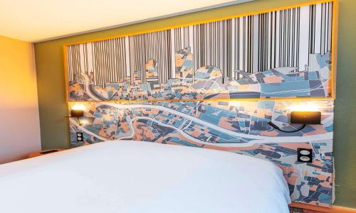 ibis Styles Lyon Croix Rousse - photo 2