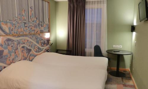 ibis Styles Lyon Croix Rousse - photo 2