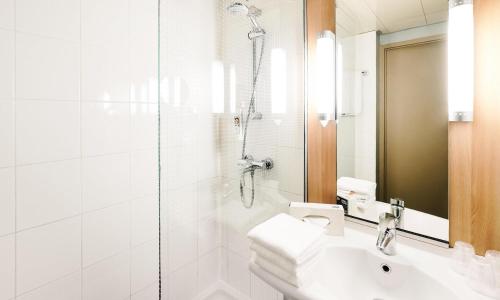 ibis Lyon Gerland Musée des Confluences - photo 2