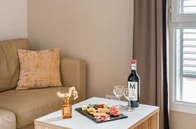 Q7 Lodge Lyon - photo 12