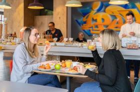 ibis Lyon Part Dieu Les Halles - photo 6