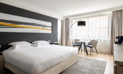 Lyon Marriott Hotel Cité Internationale - photo 2