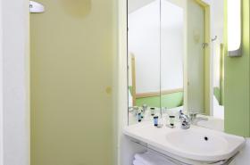 ibis budget Lyon Gerland - photo 16